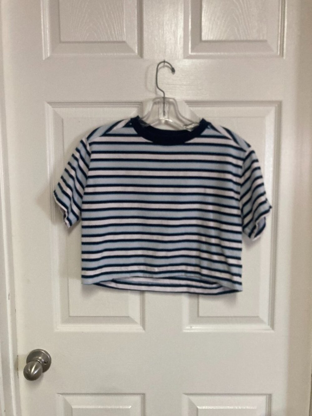 Lululemon Athletica Striped Cropped T-Shirt blue and white size XS Women's